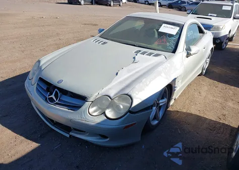 2003 Mercedes-Benz Sl 500 z USA, uszkodzony, nr VIN WDBSK75F53F008054